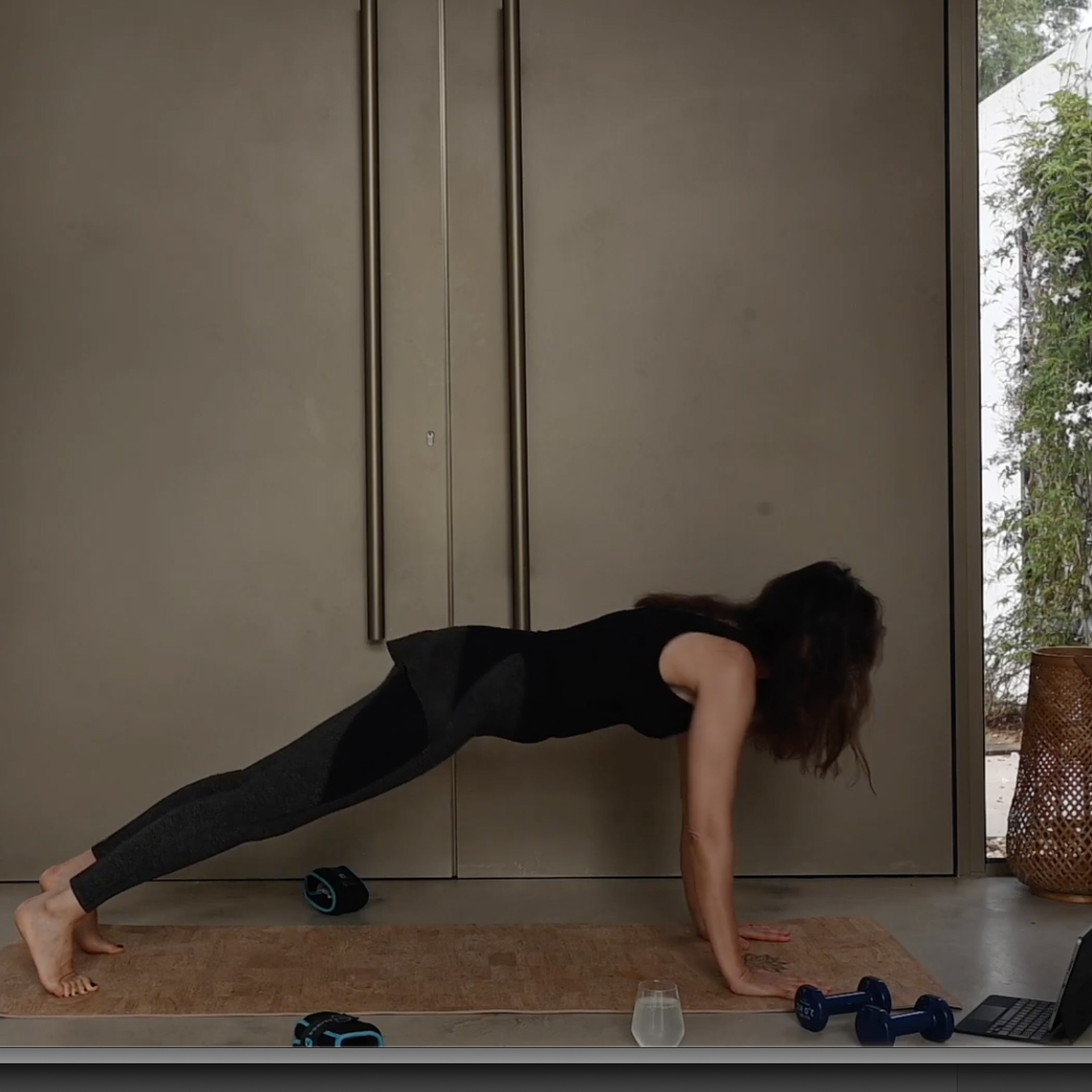 Casa Mahala Essence - Sculpt & Sweat